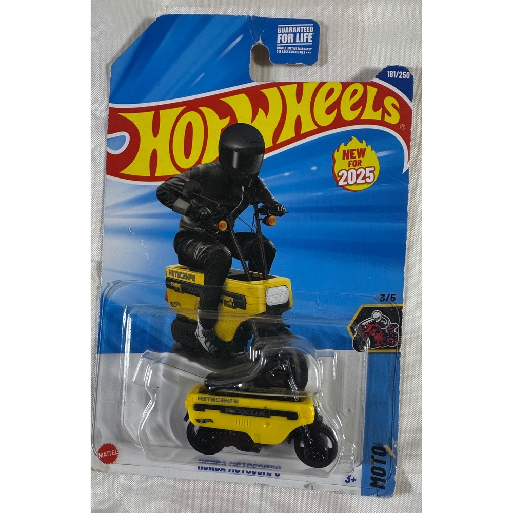 Hot Wheels 2025 Honda Motocompo Yellow HW Moto 181/250 Diecast Motorcycle 3/5
